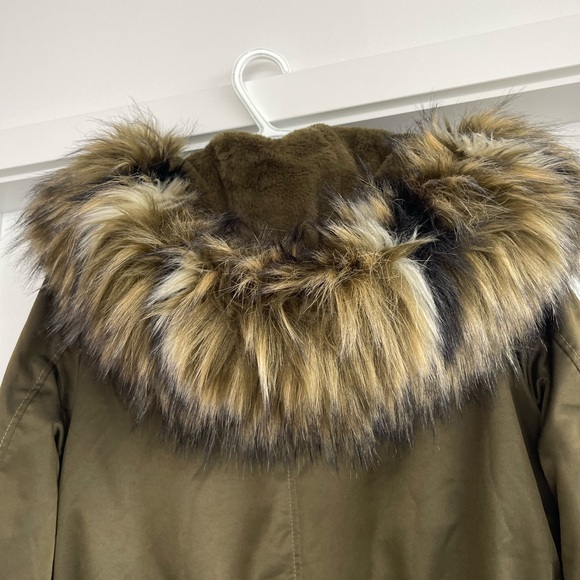Winter jacket size S - Picture 3 of 3